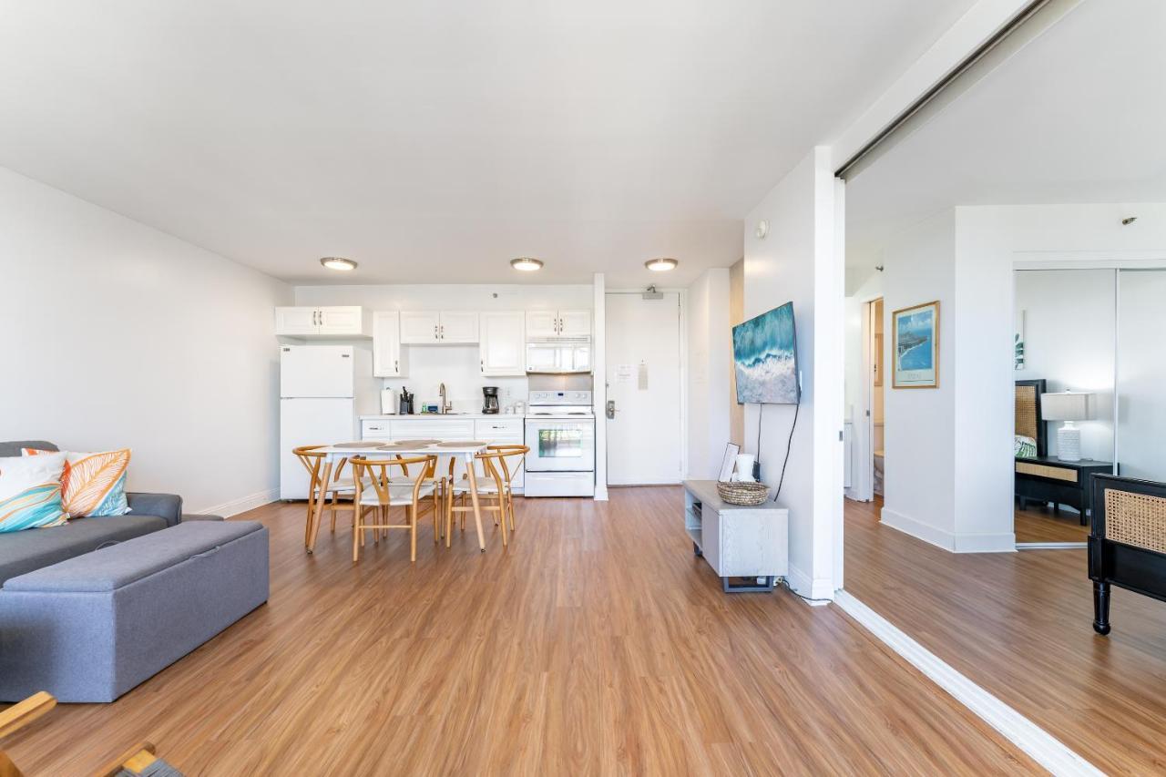 Appartement Waikiki Banyan W-Ocean Views With Free Parking! à Honolulu Extérieur photo