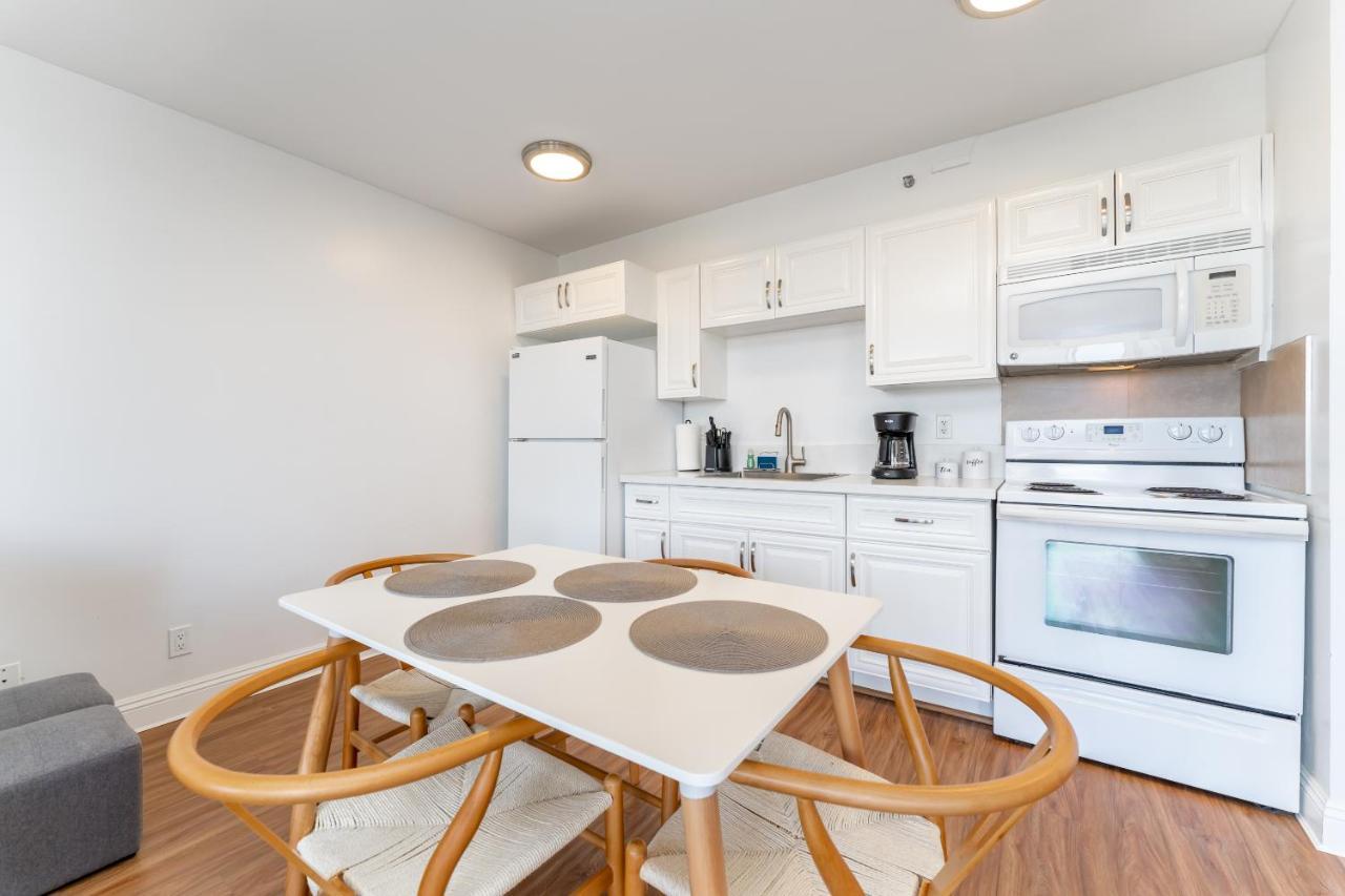 Appartement Waikiki Banyan W-Ocean Views With Free Parking! à Honolulu Extérieur photo